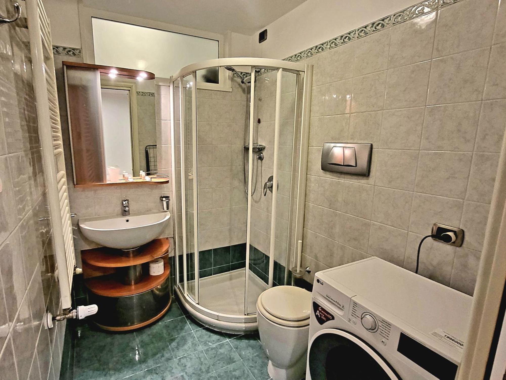 Lux Retreat 3Room Near Fashion District Wifi&Netflx มิลาน ภายนอก รูปภาพ